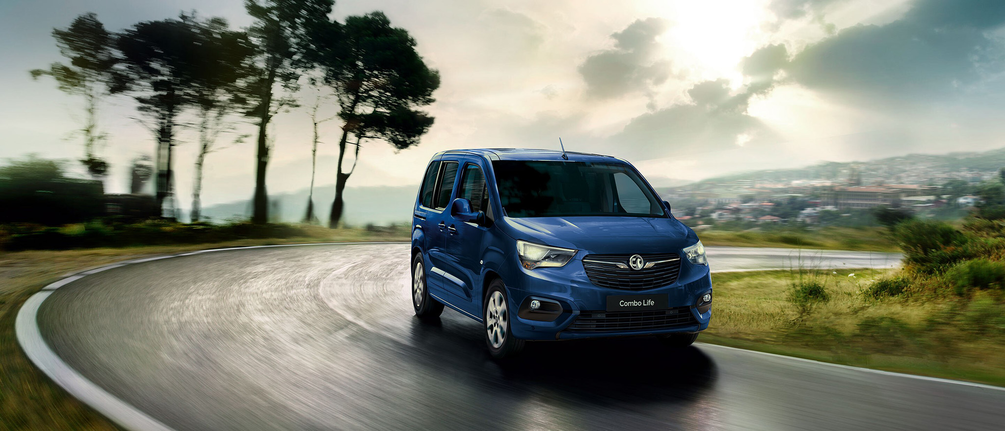 Vauxhall New Vivaro-Life